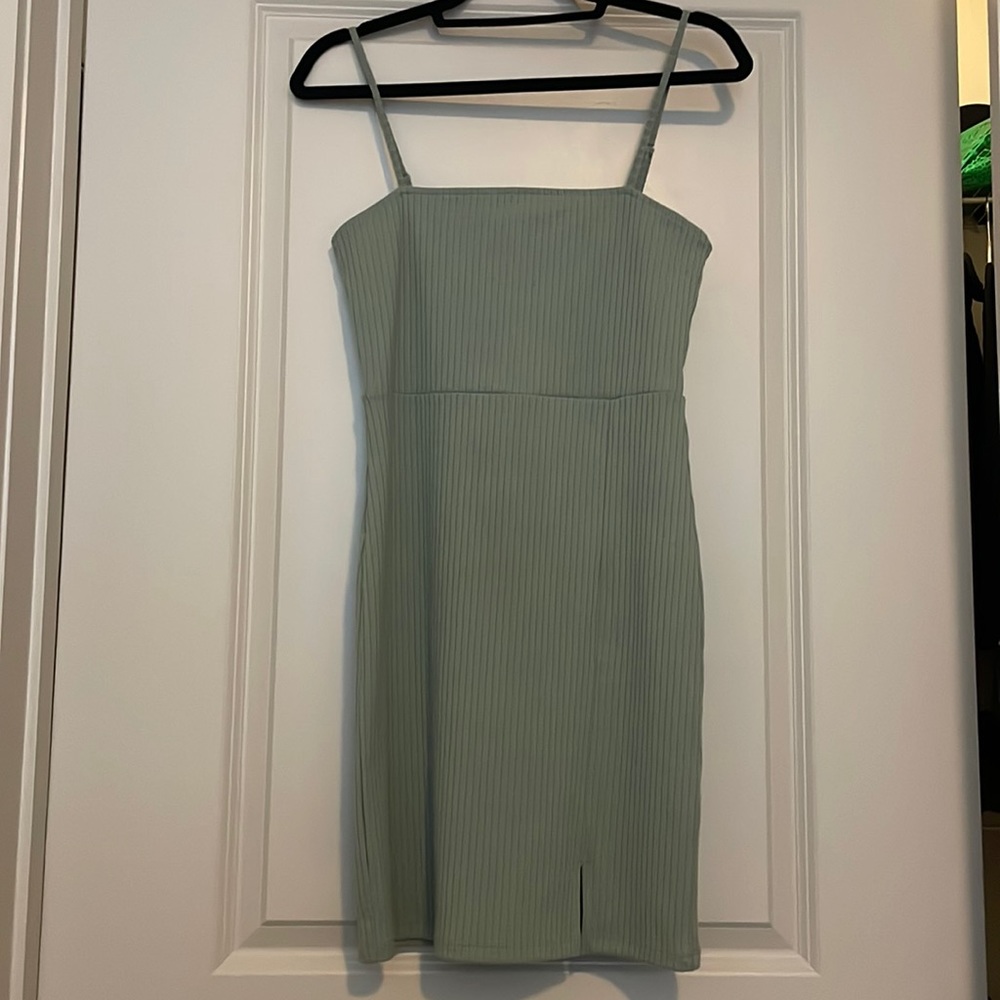 Sage green ribbed dress